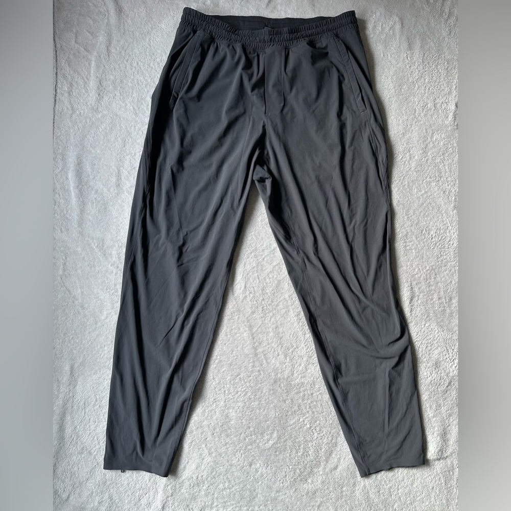 Lululemon Men’s Pace Breaker Pant